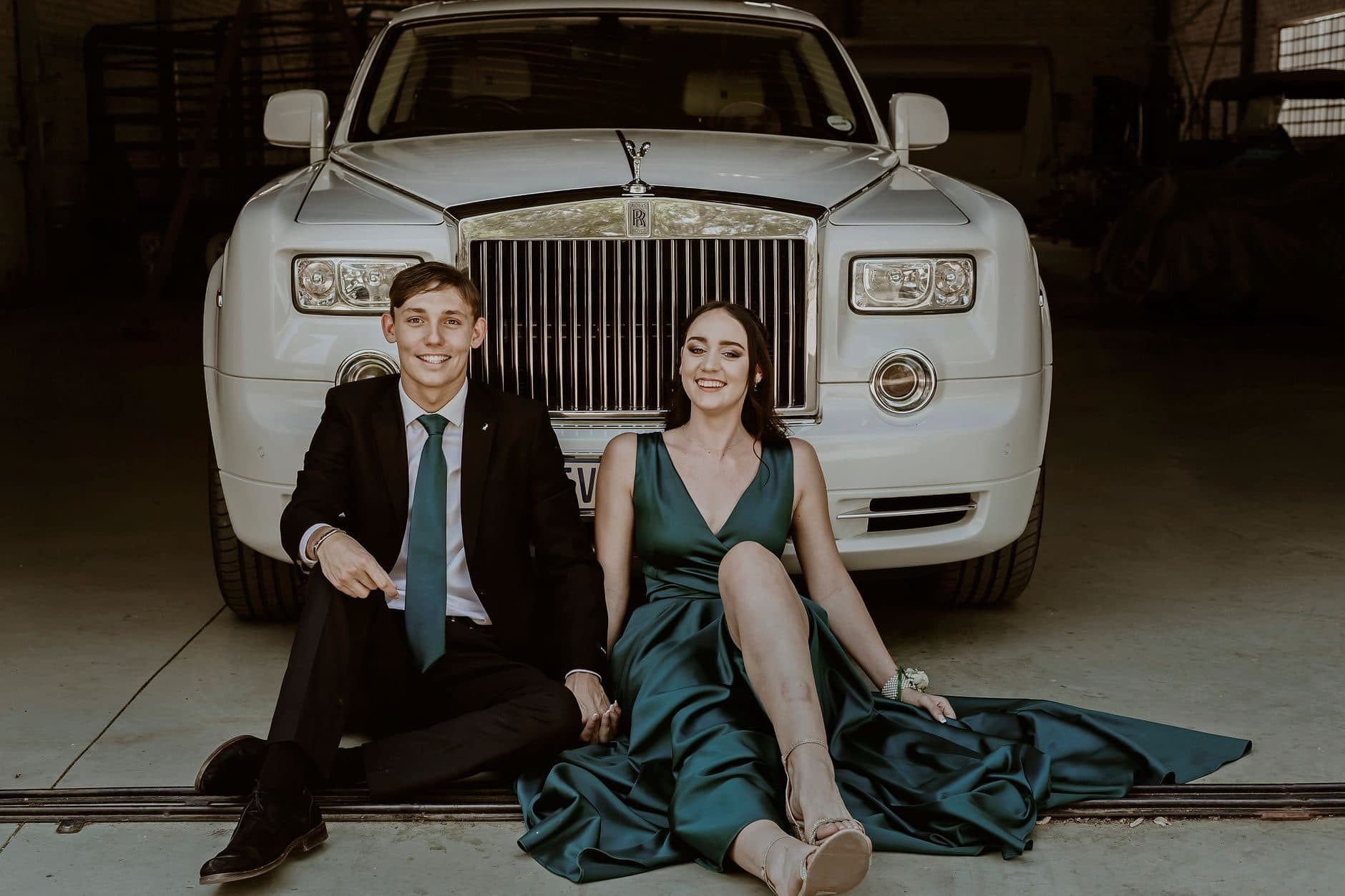Prom & Homecoming in Chicago Limos Directory